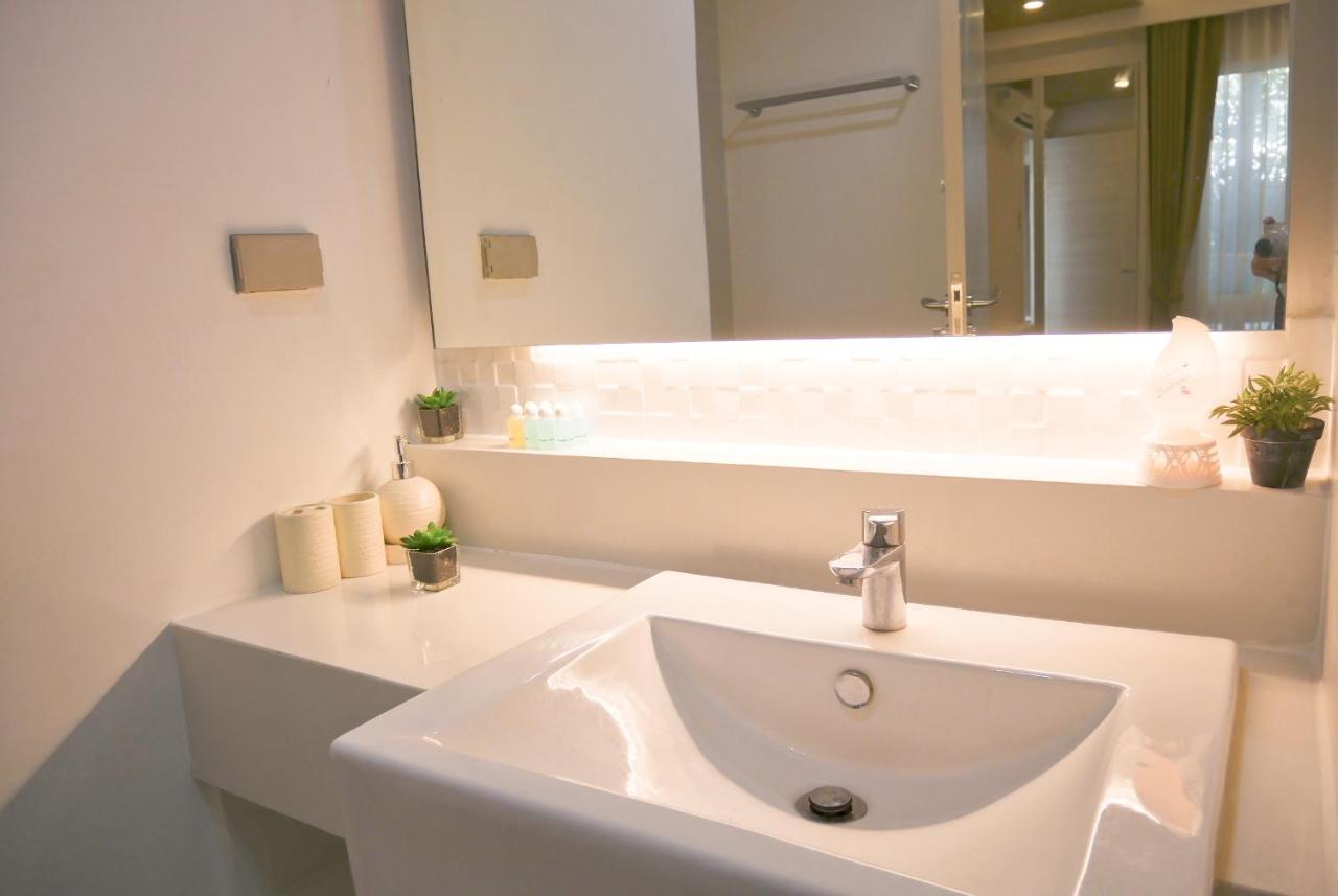 Seven Seas Pattaya Poolside Room ห้องติดสระ Джомтьєн-Біч Екстер'єр фото